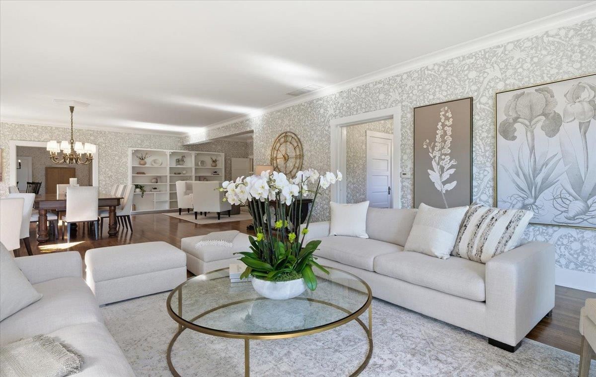 Chandelier, Dining room, Interior, Living room, Wood Texture Flooring