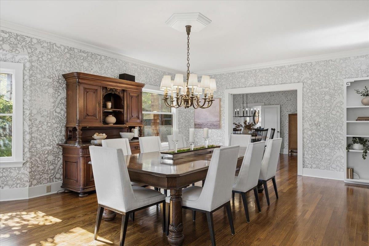 Chandelier, Dining room, Interior, Wood Texture Flooring