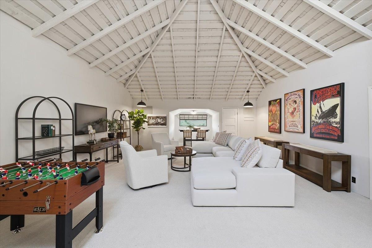 Game Room, Interior, Living room