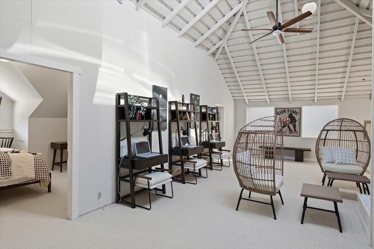 Dining room, Interior