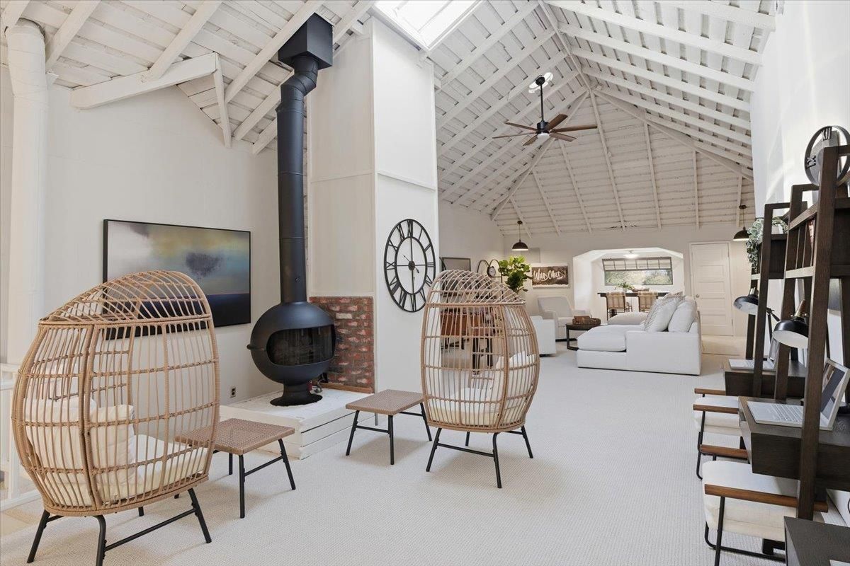 Fireplace, Interior, Living room