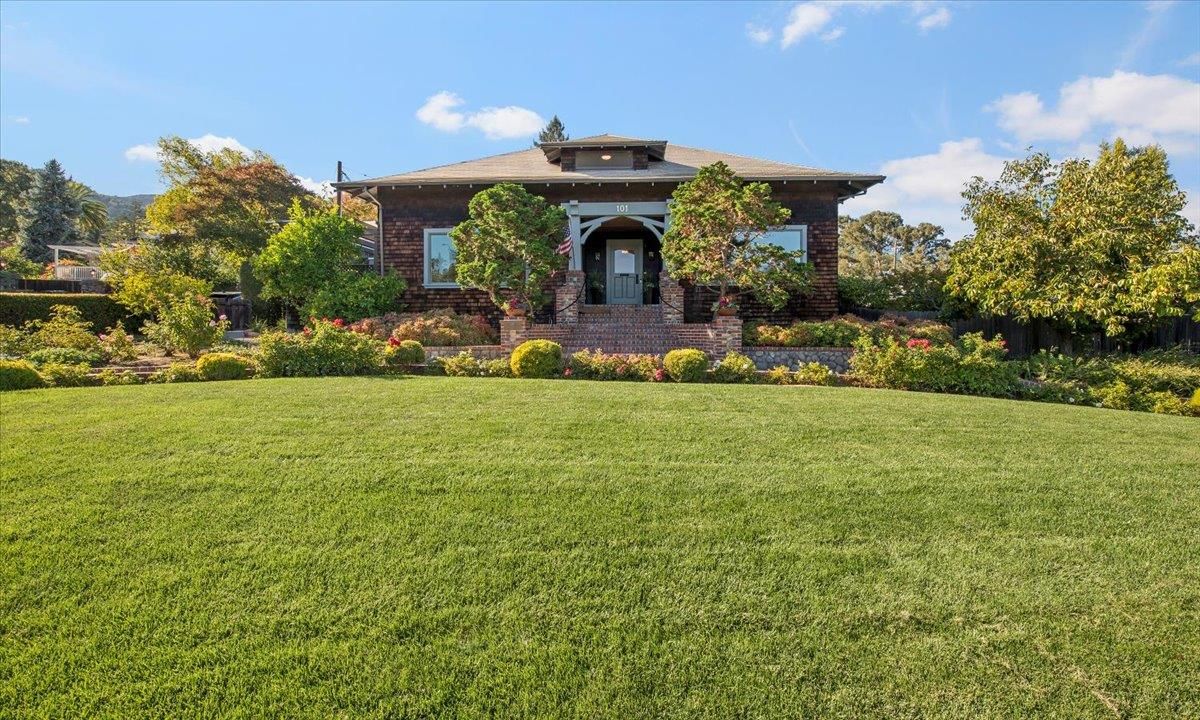 Backyard, Exterior, Facade, Brick Facade, None