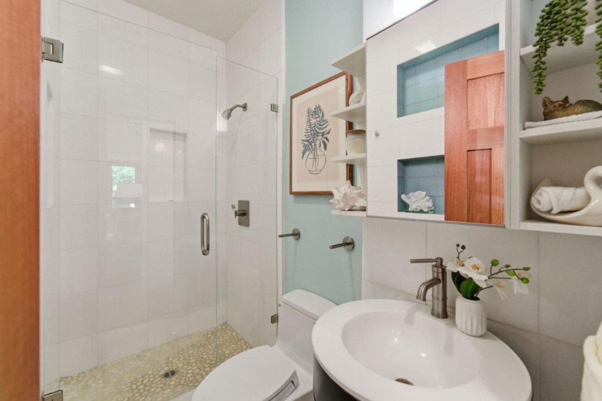 Bathroom, Glass Shower, Interior