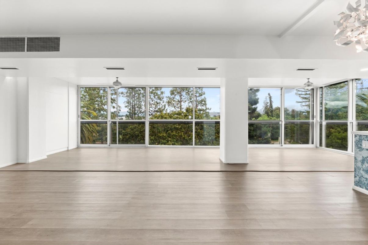 Empty room, Interior, Pendant Lights, Wood Texture Flooring