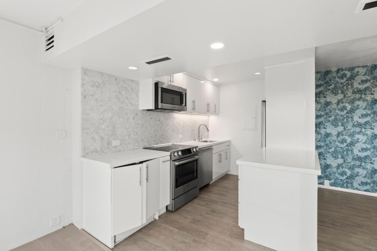 Interior, Kitchen, Recessed Lighting, Wood Texture Flooring