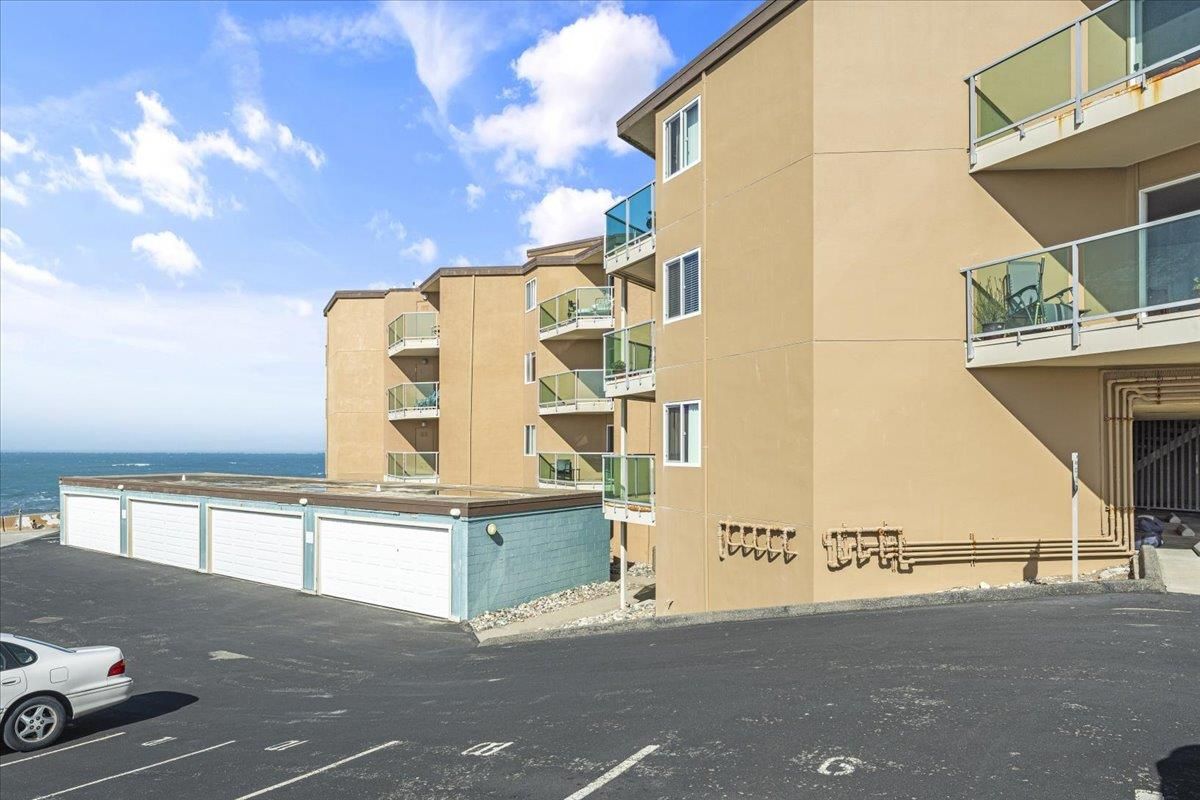 Exterior, Water
