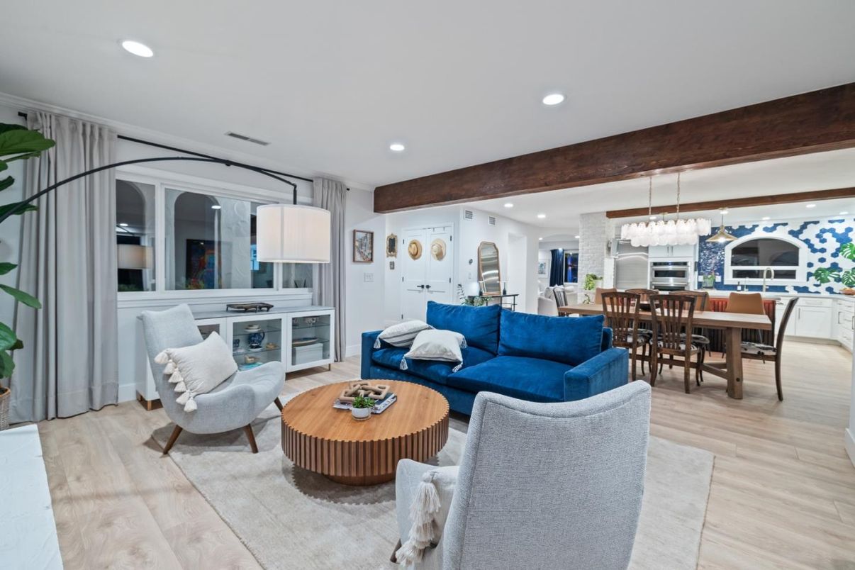 Chandelier, Dining room, Interior, Living room, Recessed Lighting, Wooden Beams, Wood Texture Flooring