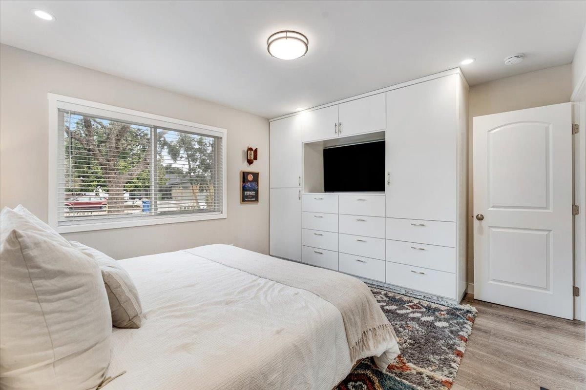 Bedroom, Interior, Recessed Lighting, Wood Texture Flooring