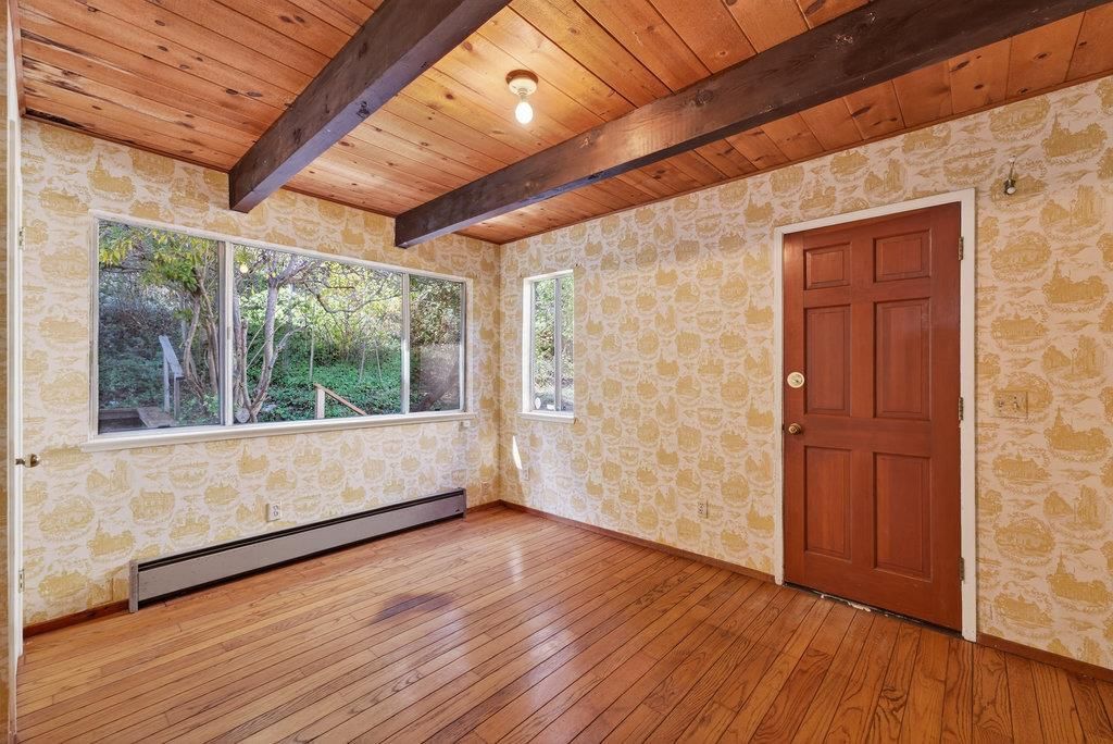 Empty room, Interior, Wooden Beams, Wooden Ceilings, Wood Texture Flooring