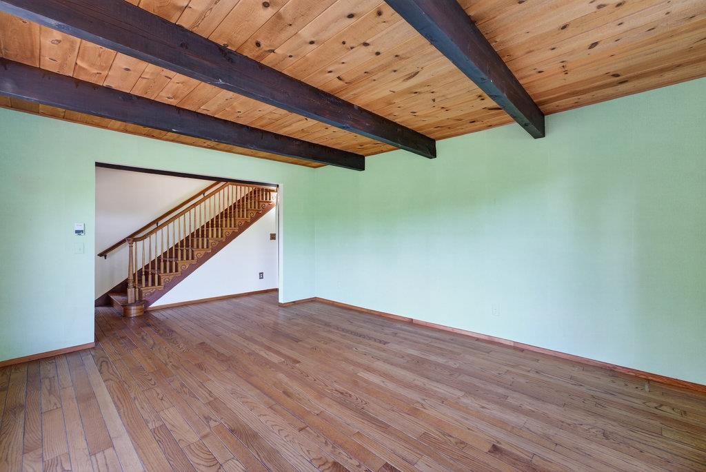 Empty room, Interior, Wooden Beams, Wooden Ceilings, Wood Texture Flooring