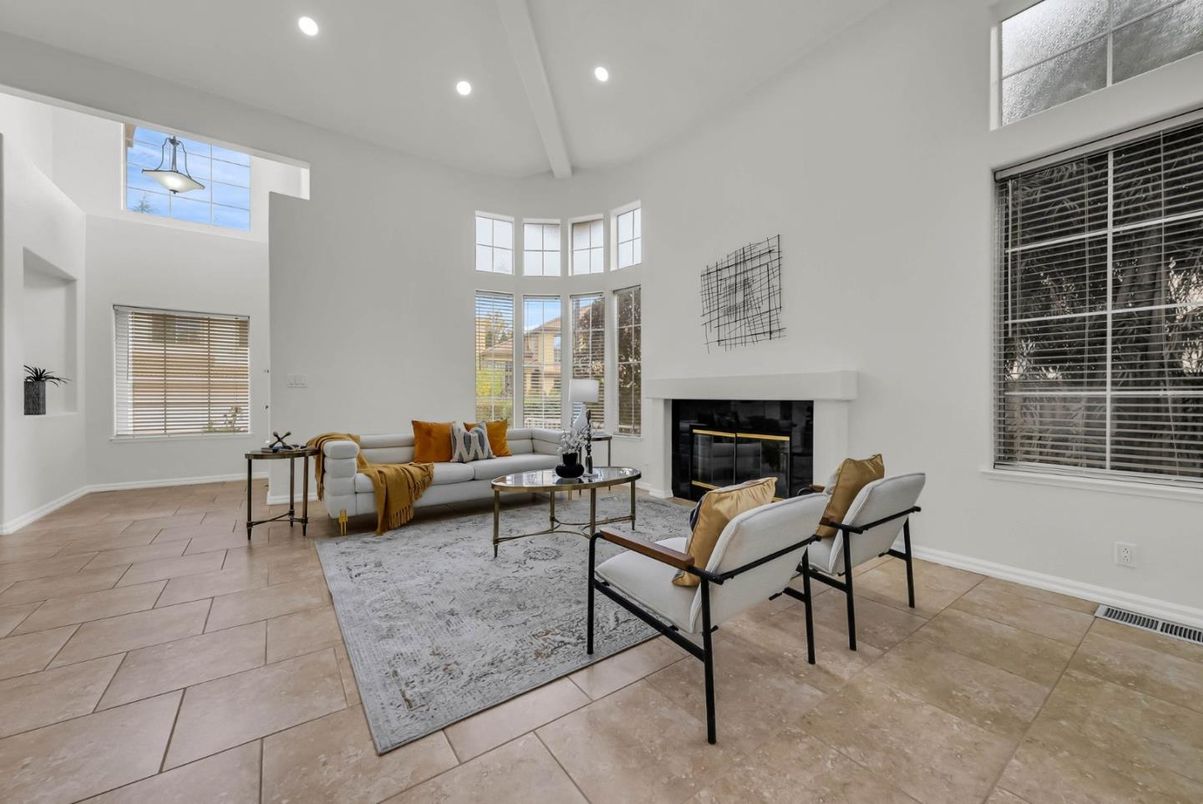 Fireplace, Interior, Living room, Recessed Lighting