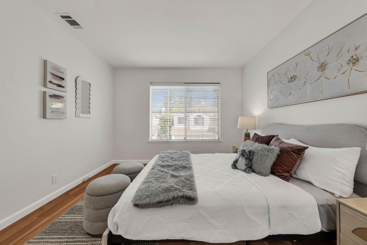 Bedroom, Interior, Wood Texture Flooring
