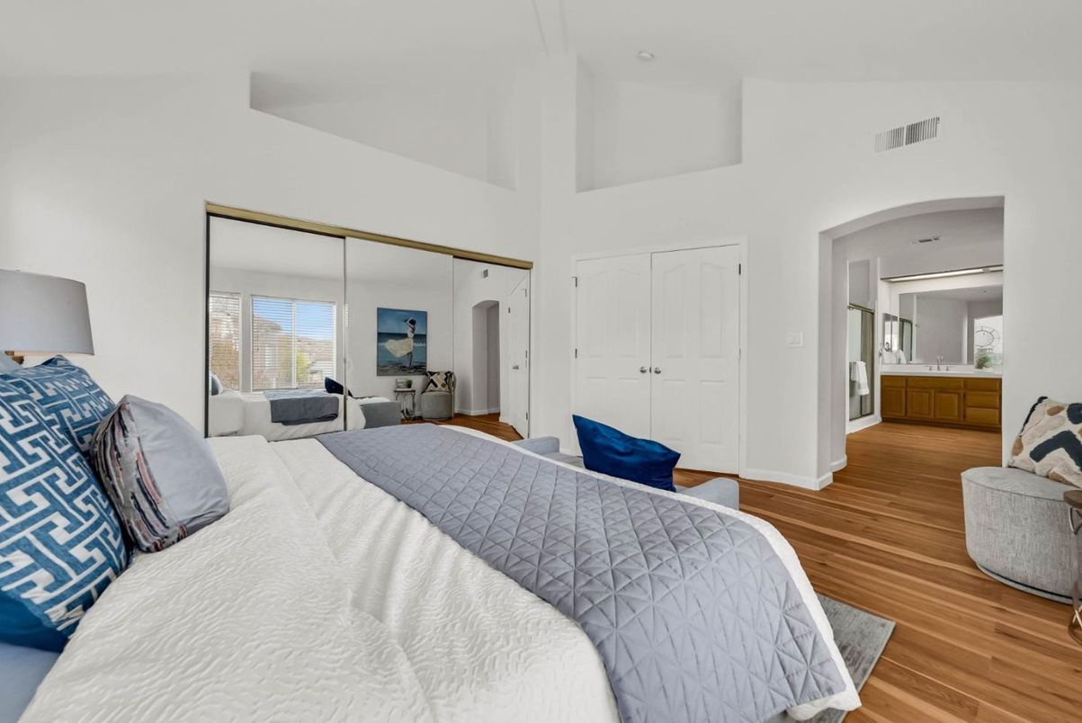 Bedroom, Interior, Wood Texture Flooring