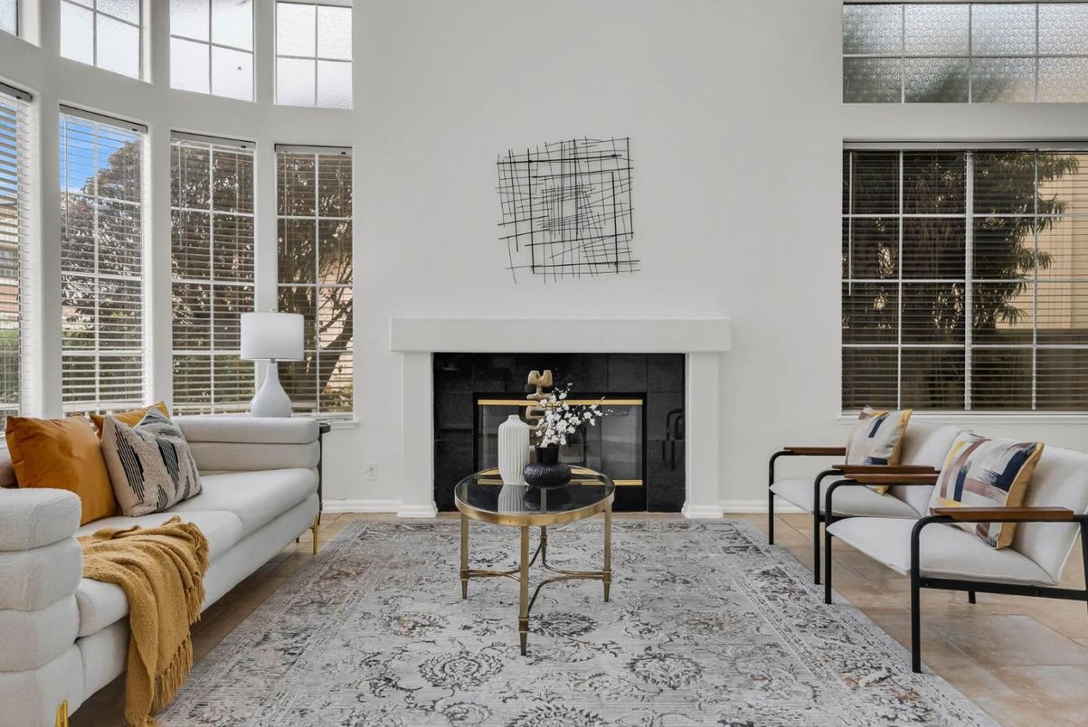 Fireplace, Interior, Living room