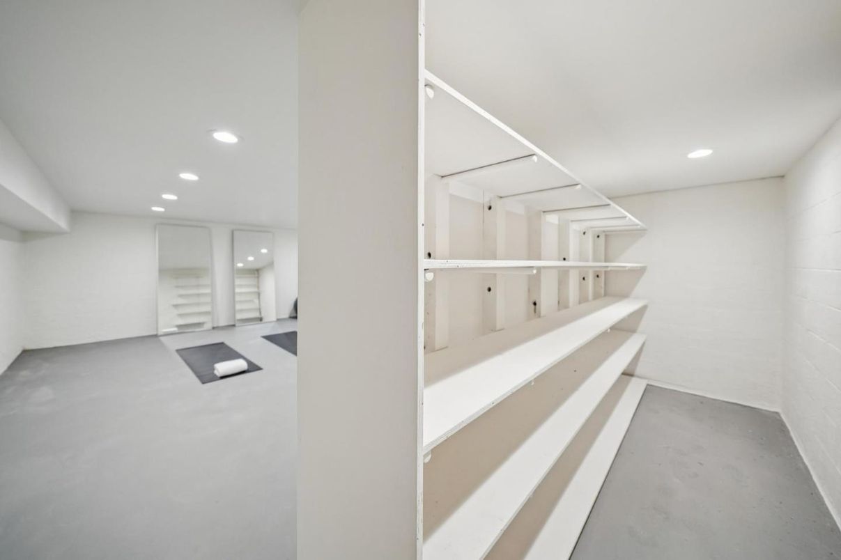 Interior, Recessed Lighting