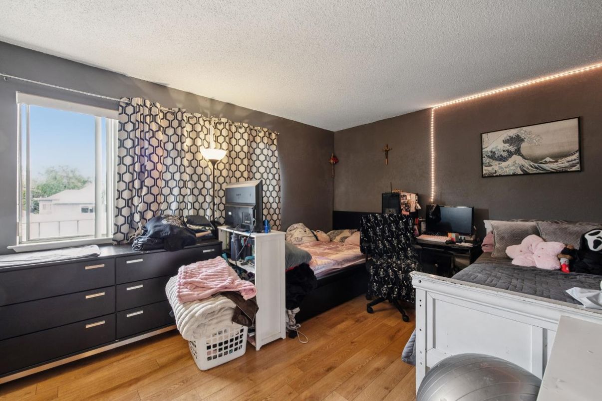 Bedroom, Home Office, Interior, Wood Texture Flooring