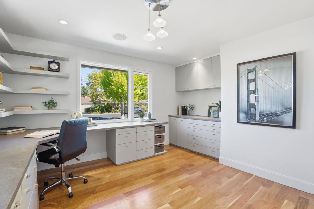 Home Office, Interior, Pendant Lights, Recessed Lighting, Wood Texture Flooring