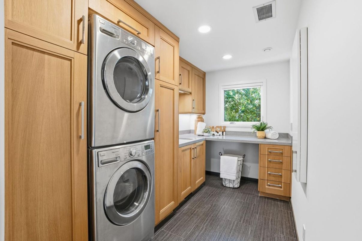 Interior, Recessed Lighting, Washer