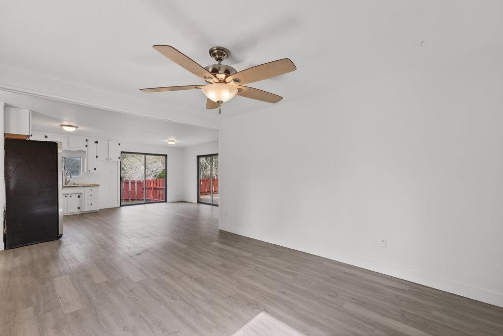 Empty room, Interior, Kitchen, Wood Texture Flooring