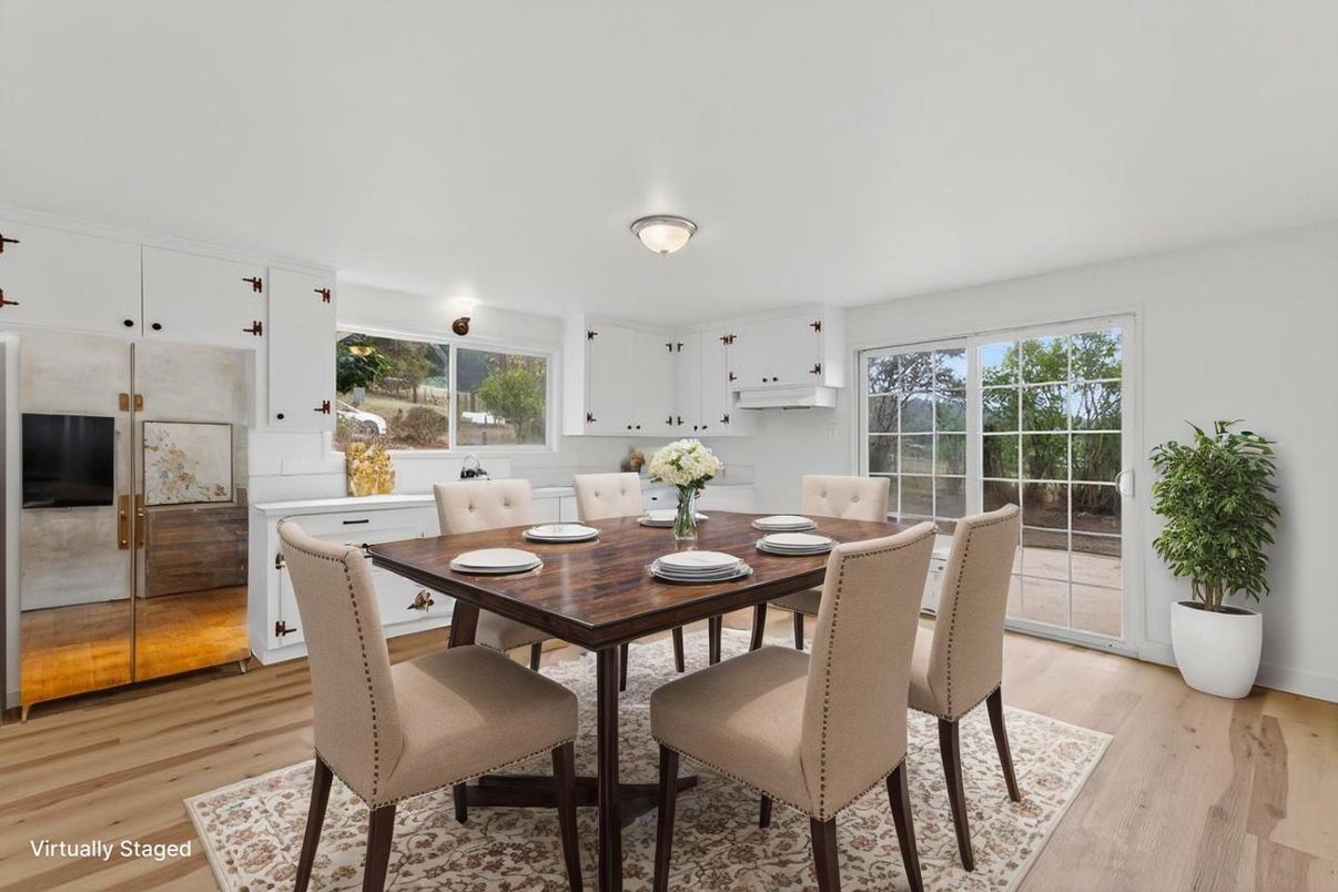 Dining room, Interior, Wood Texture Flooring