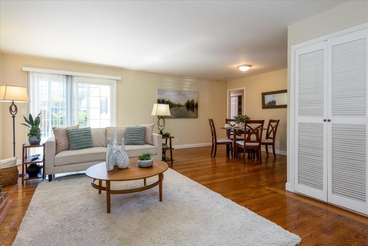 Dining room, Interior, Living room, Wood Texture Flooring