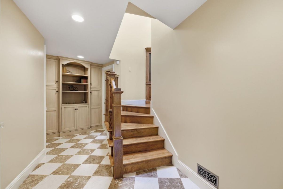 Interior, Recessed Lighting