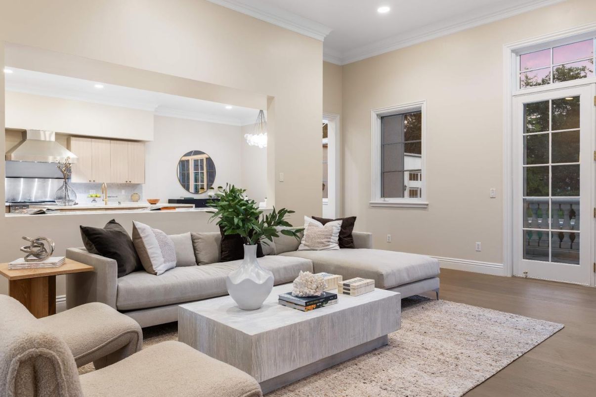 Interior, Kitchen, Living room, Pendant Lights, Recessed Lighting, Wood Texture Flooring