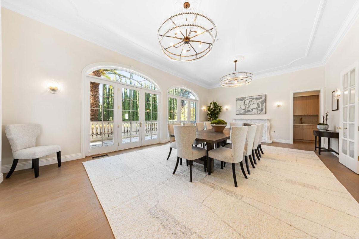 Chandelier, Dining room, Interior, Wood Texture Flooring