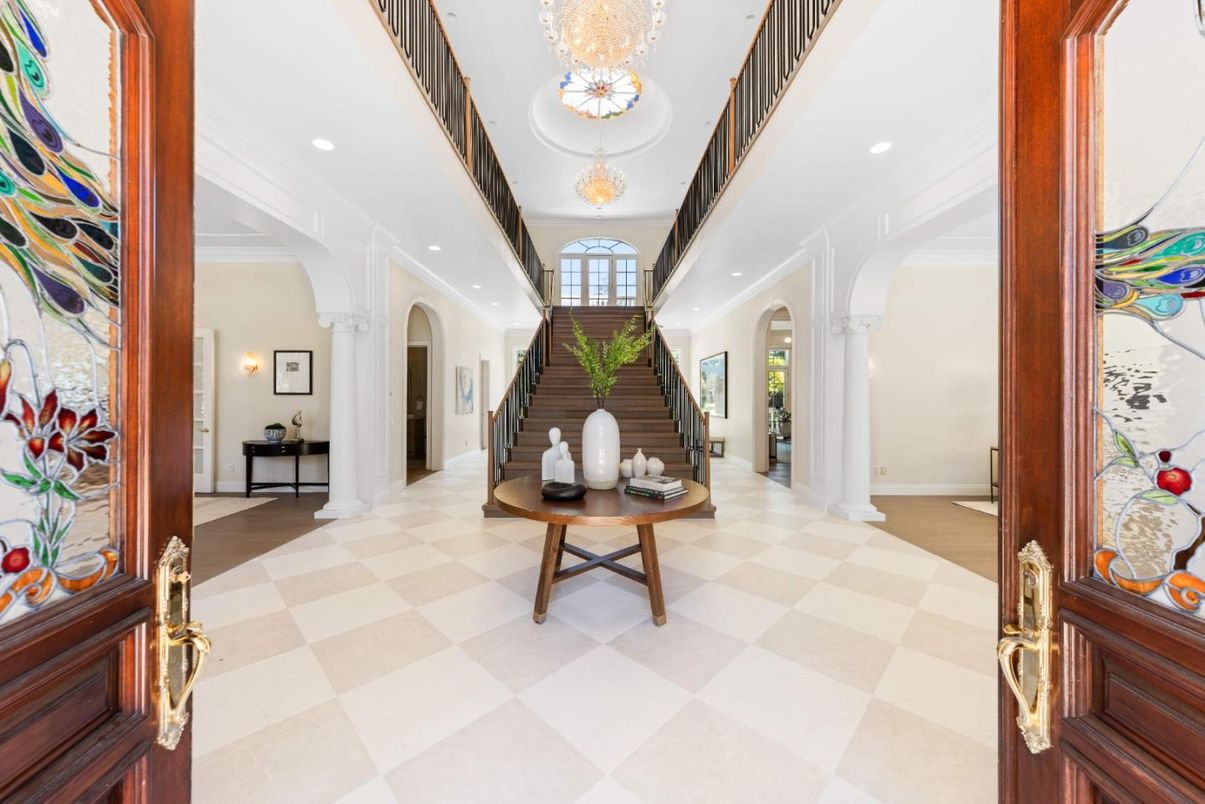 Chandelier, Interior, Recessed Lighting