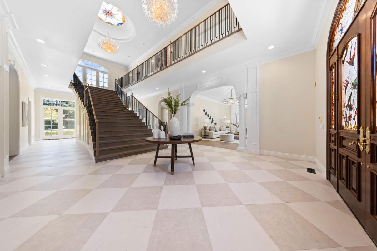 Chandelier, Interior, Recessed Lighting