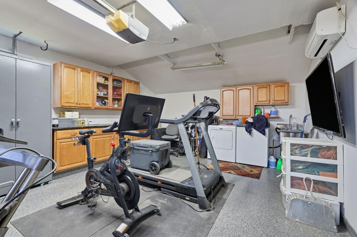 Fitness Equipment, Interior