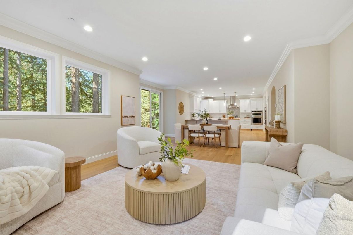 Dining room, Interior, Kitchen, Living room, Pendant Lights, Recessed Lighting, Stainless Steel Appliances, Wood Texture Flooring