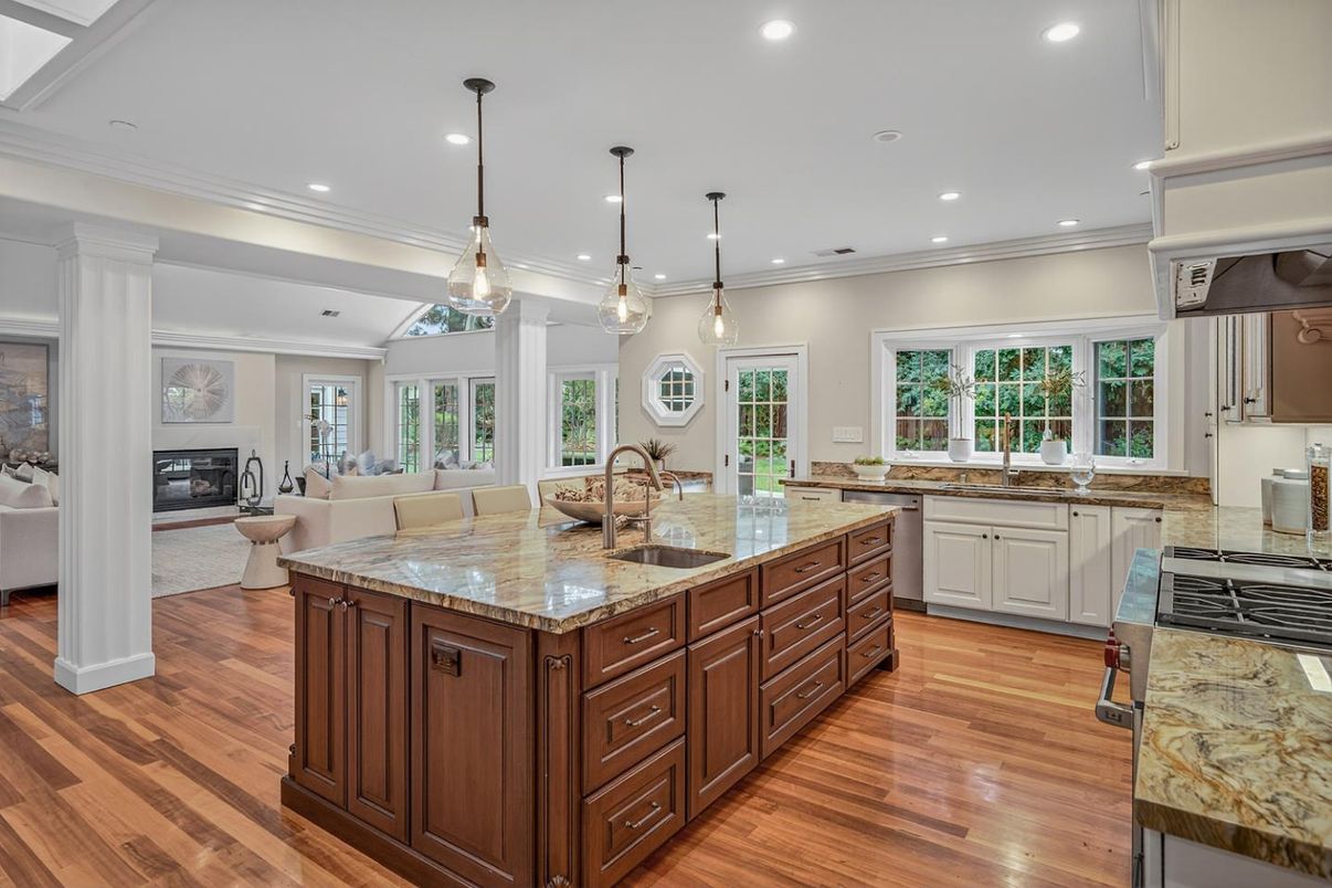 Fireplace, Interior, Kitchen, Living room, Pendant Lights, Recessed Lighting, Wood Texture Flooring