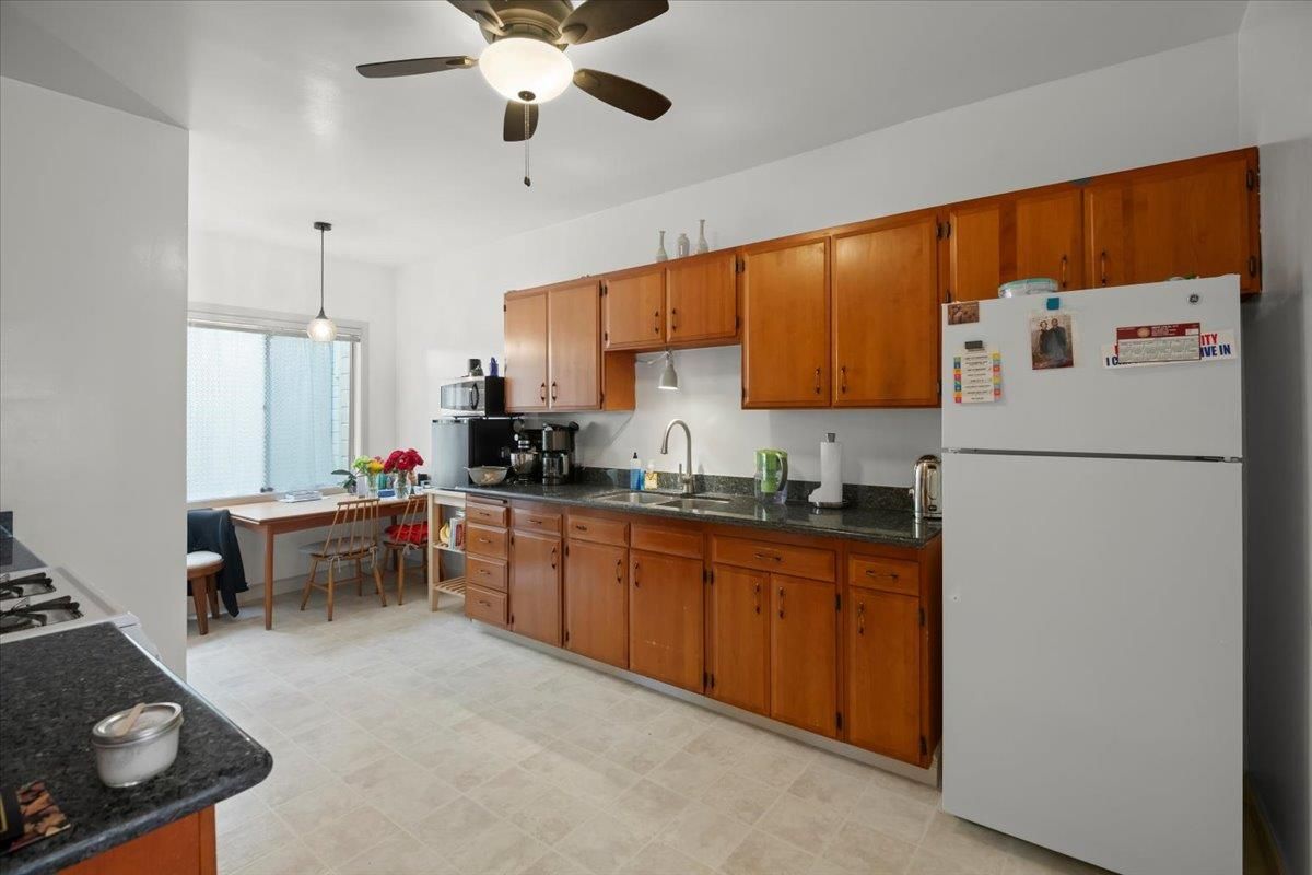 Dining room, Interior, Kitchen, Pendant Lights