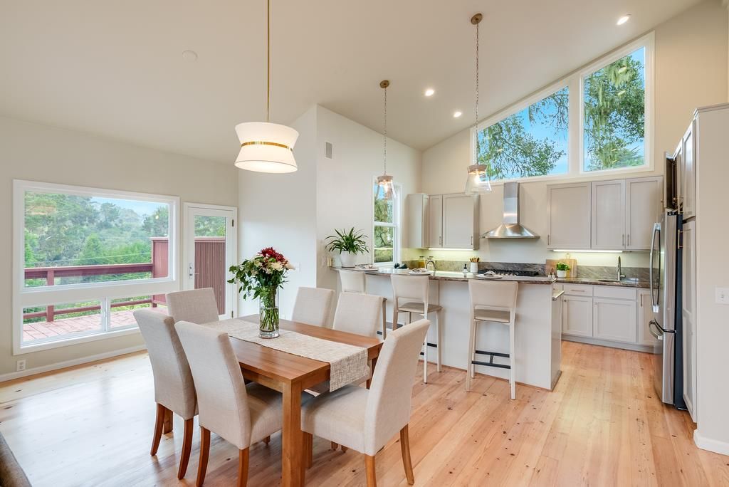 Dining room, Interior, Kitchen, Pendant Lights, Recessed Lighting, Stainless Steel Appliances, Wood Texture Flooring