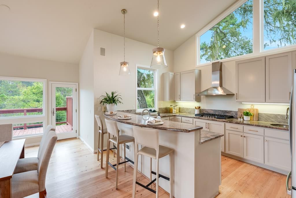 Interior, Kitchen, Pendant Lights, Recessed Lighting, Wood Texture Flooring