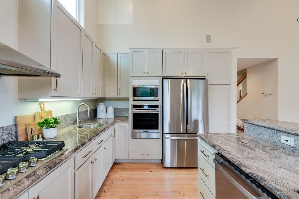 Interior, Kitchen, Stainless Steel Appliances, Wood Texture Flooring