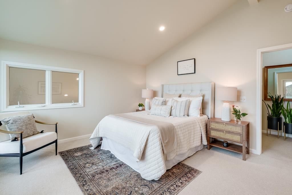 Bedroom, Interior, Recessed Lighting