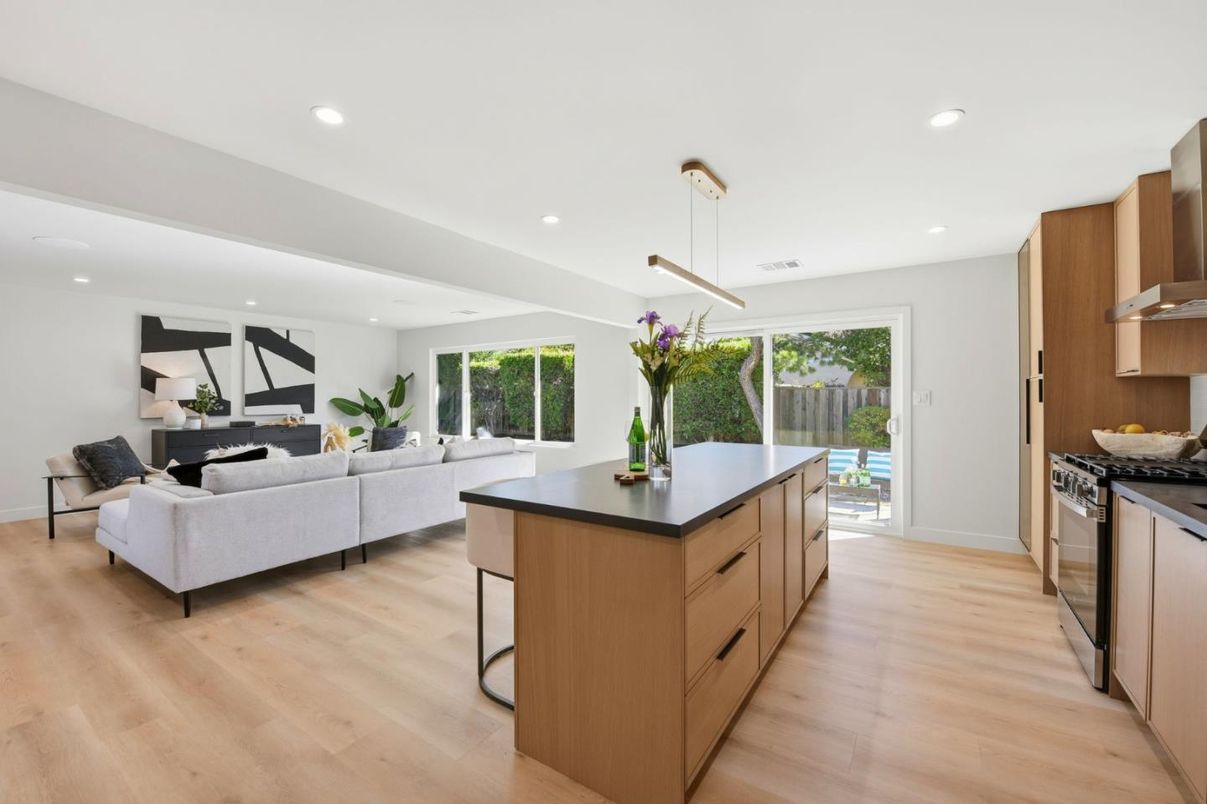 Fireplace, Interior, Kitchen, Living room, Pendant Lights, Recessed Lighting, Wood Texture Flooring