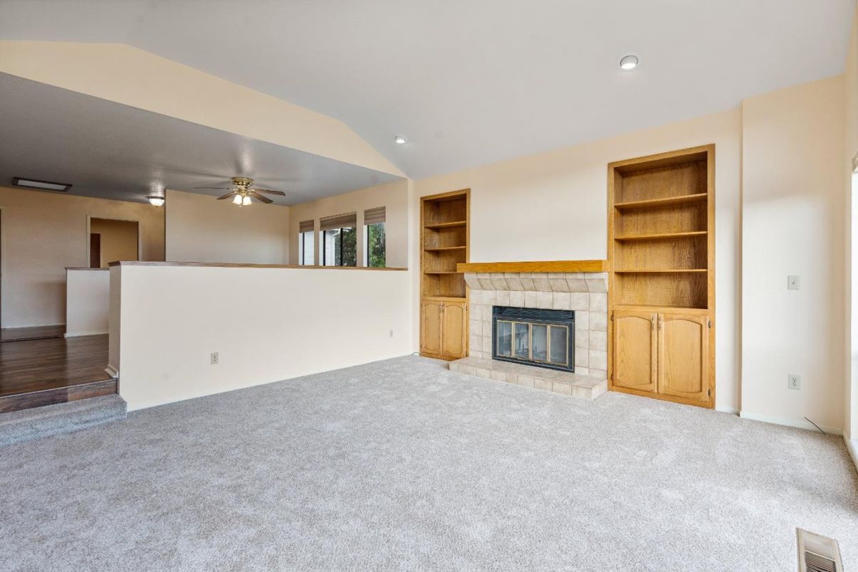 Empty room, Fireplace, Interior, Recessed Lighting