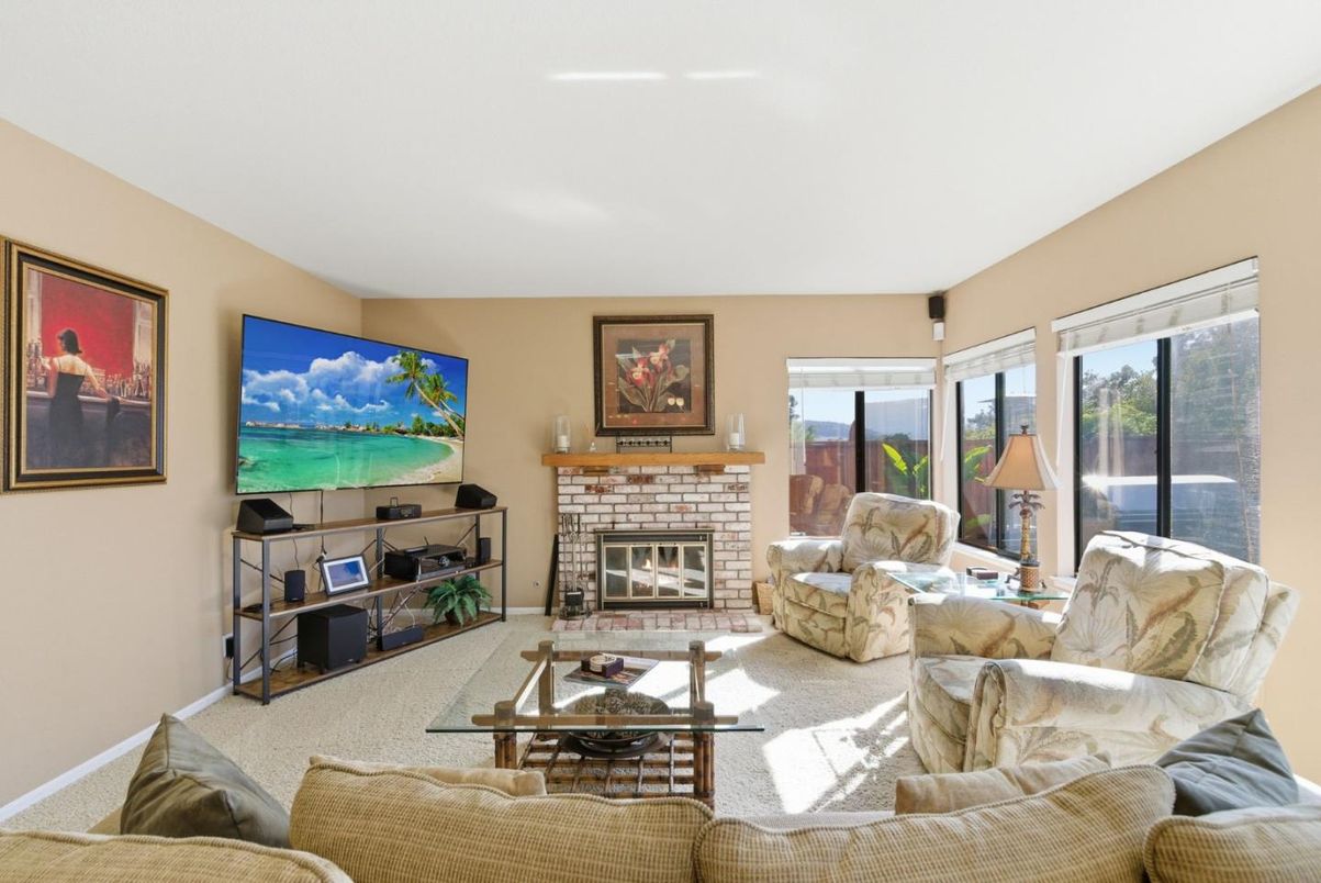 Fireplace, Interior, Living room