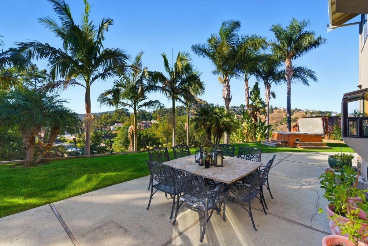 Backyard, Exterior, Hot Tub