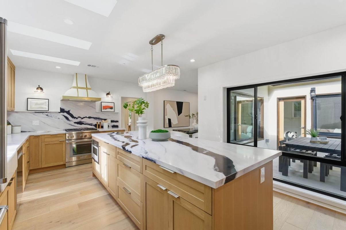 Chandelier, Interior, Kitchen, Pendant Lights, Recessed Lighting, Stainless Steel Appliances, Wood Texture Flooring