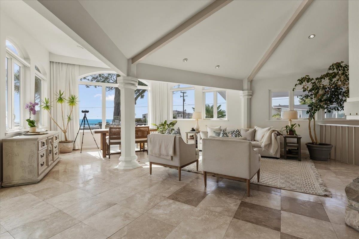 Interior, Living room, Recessed Lighting, Water