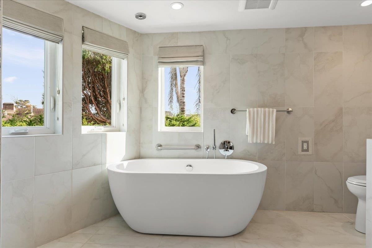 Bathroom, Free Standing Baths, Interior, Marble, Marble Walls, Recessed Lighting