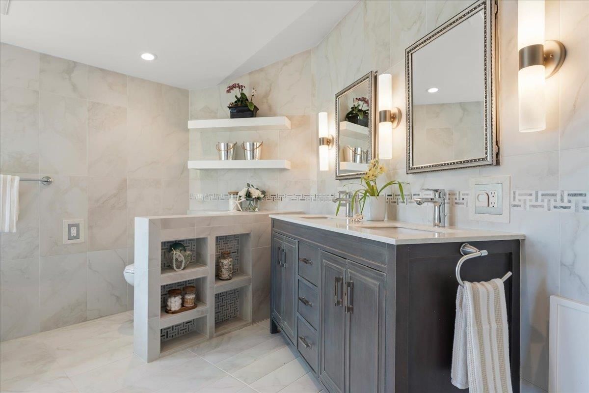 Bathroom, Dual Sink Vanities, Interior, Marble Walls, Recessed Lighting