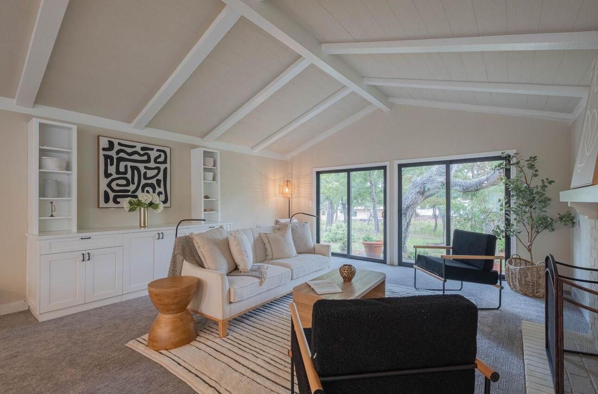 Fireplace, Interior, Living room