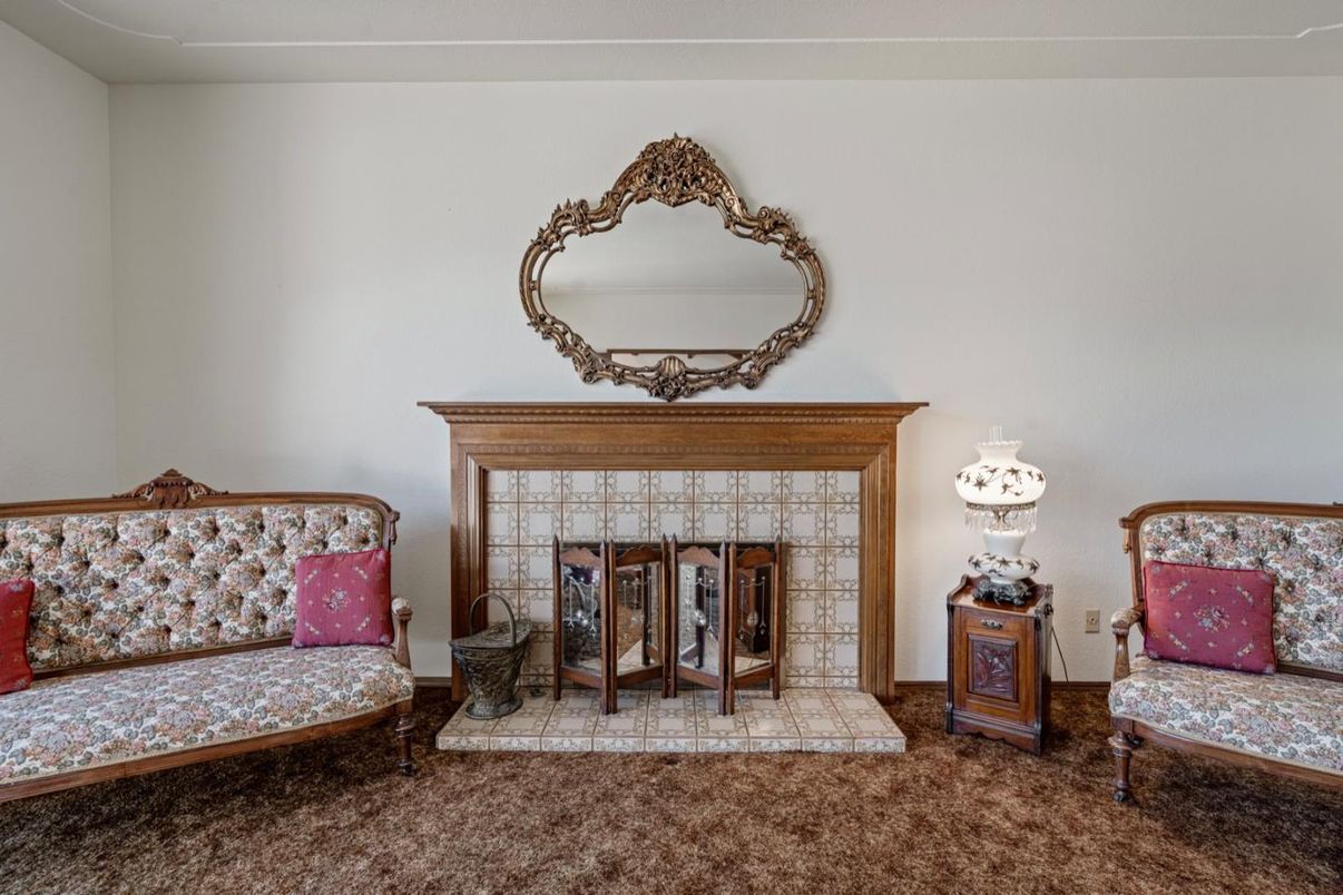Fireplace, Interior