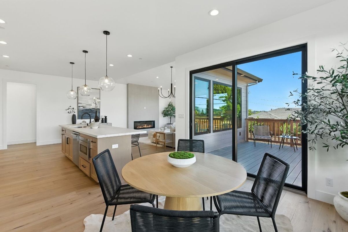 Dining room, Fireplace, Interior, Kitchen, Pendant Lights, Recessed Lighting, Wood Texture Flooring