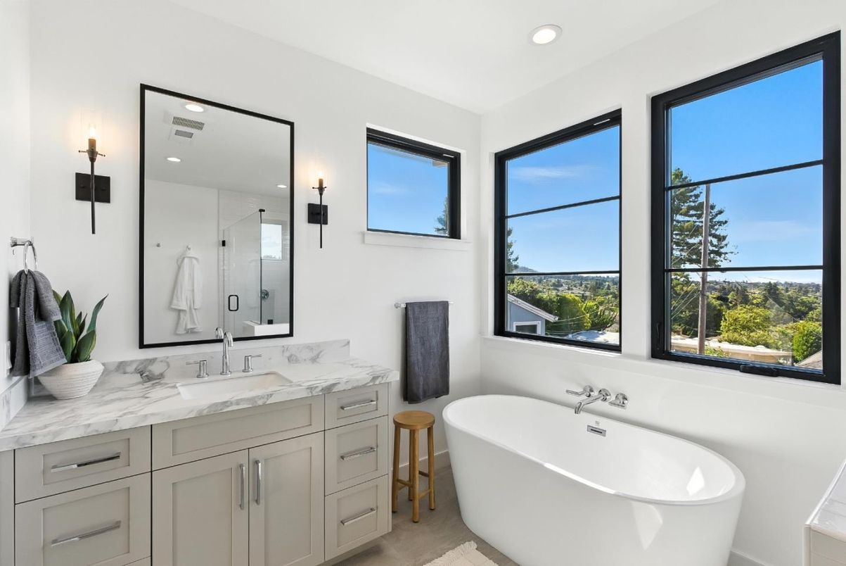 Bathroom, Dual Sink Vanities, Free Standing Baths, Glass Shower, Interior, Recessed Lighting